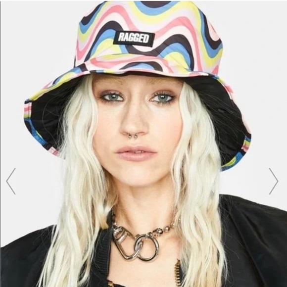 NWT Ragged Priest Rainbow Abstract Wavy Pink Black Reversible Puffer Bucket Hat - Picture 6 of 6